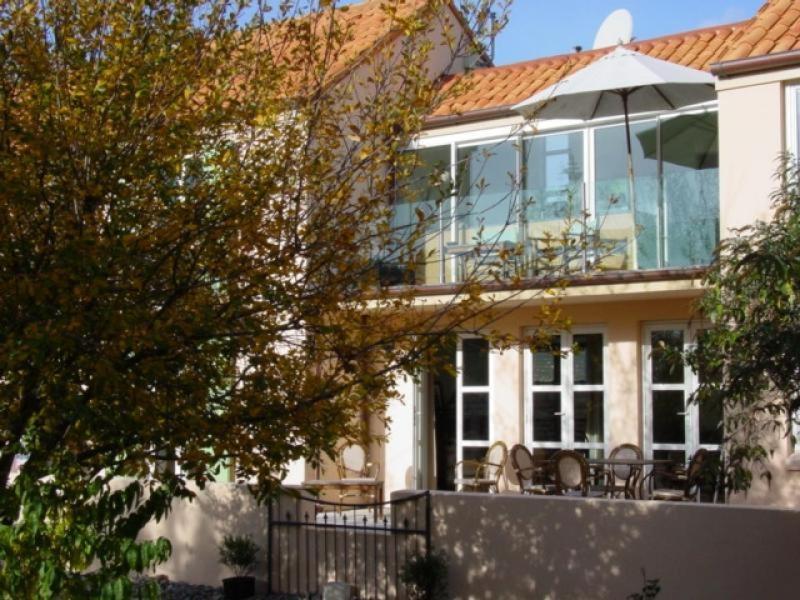Le Petit Hotel Крайстчёрч Номер фото
